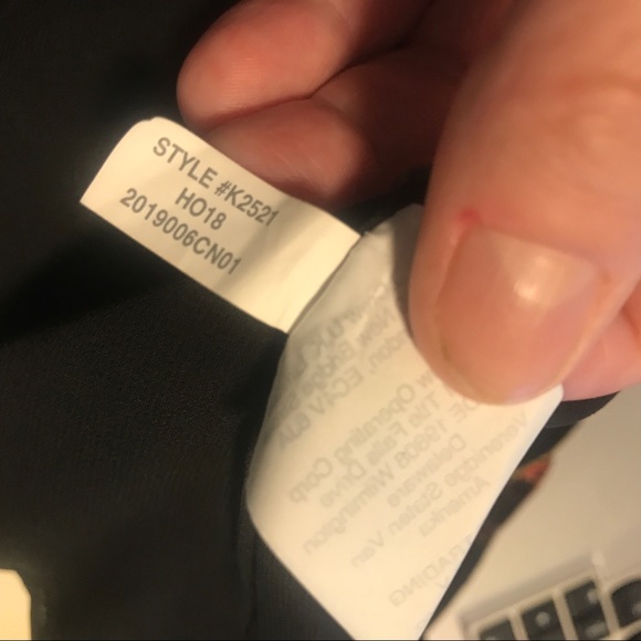 J Crew Sleeveless Velvet Blouse-Black Plaid-Size 2-NWT - Picture 7 of 8